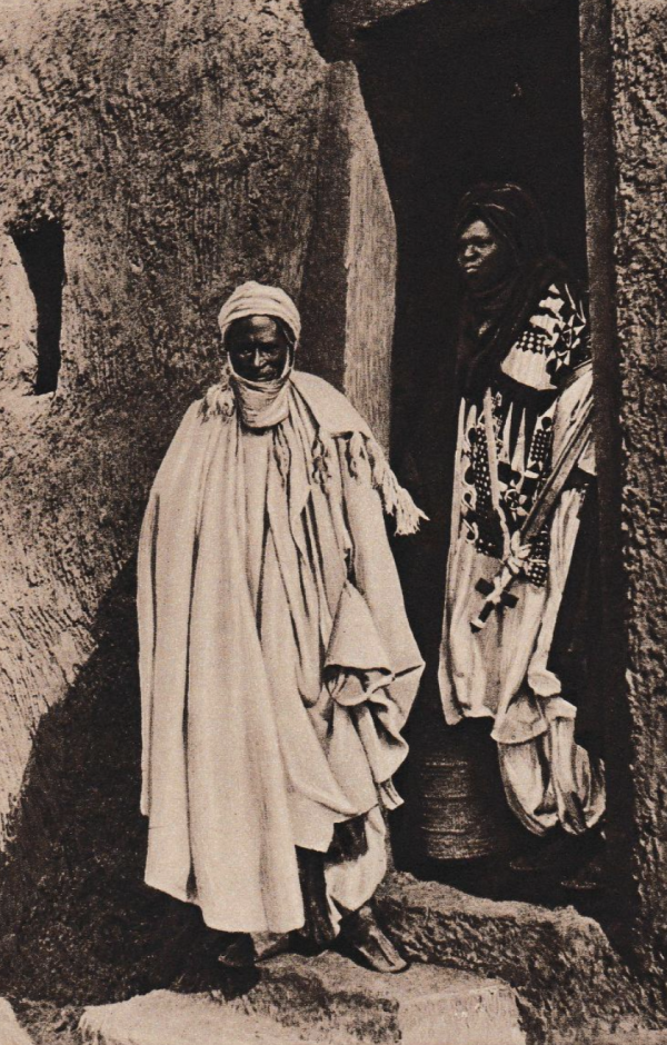 Muhammadu Attahiru II, Sultan of Sokoto, with his scribe